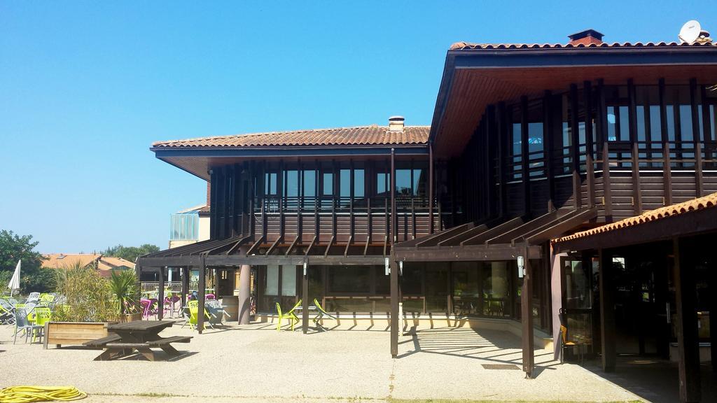 Le Village Vacances De Mimizan Plage Екстериор снимка